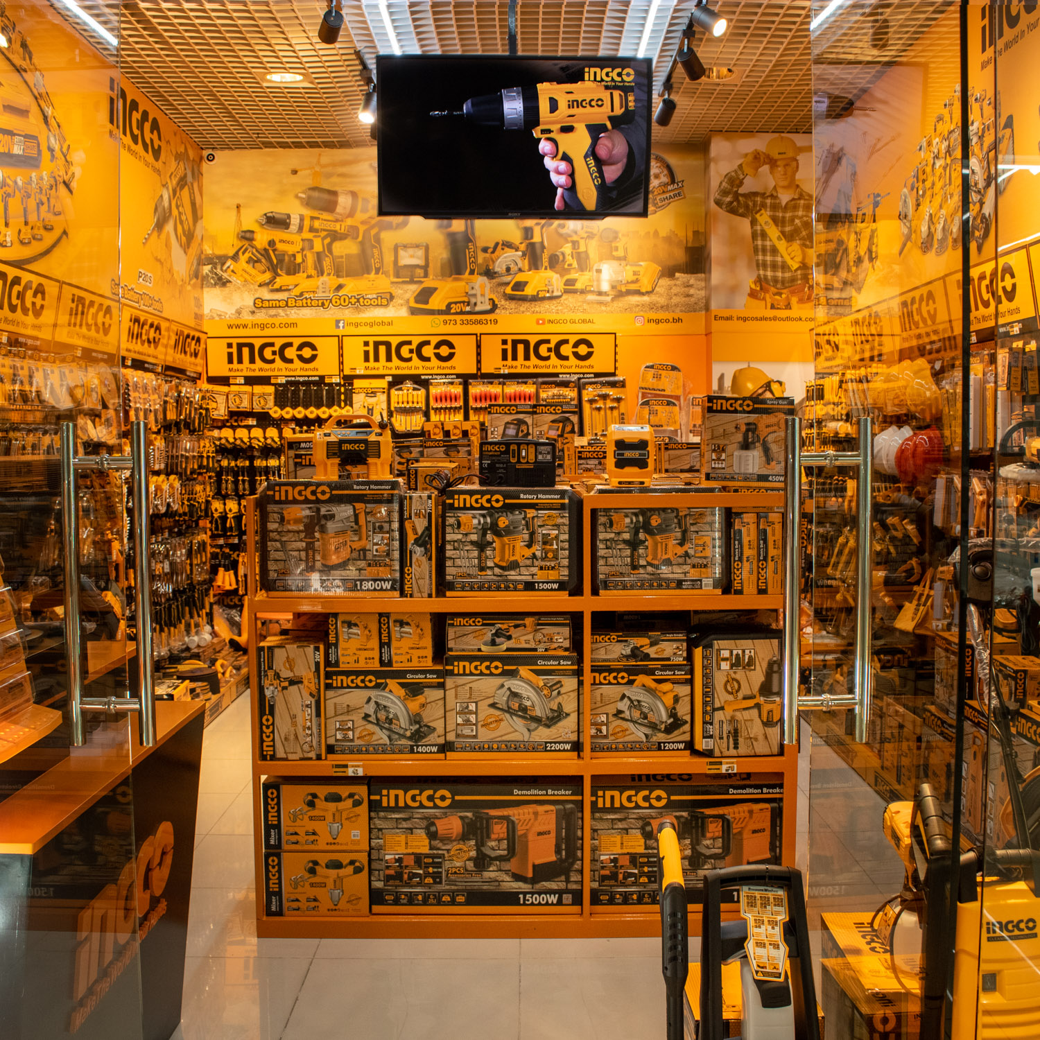Attrezzo Hardware Gallary
W.L.L