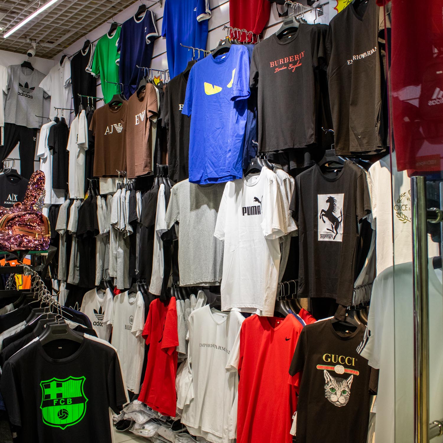 Wei Yi Boutique W.L.L.